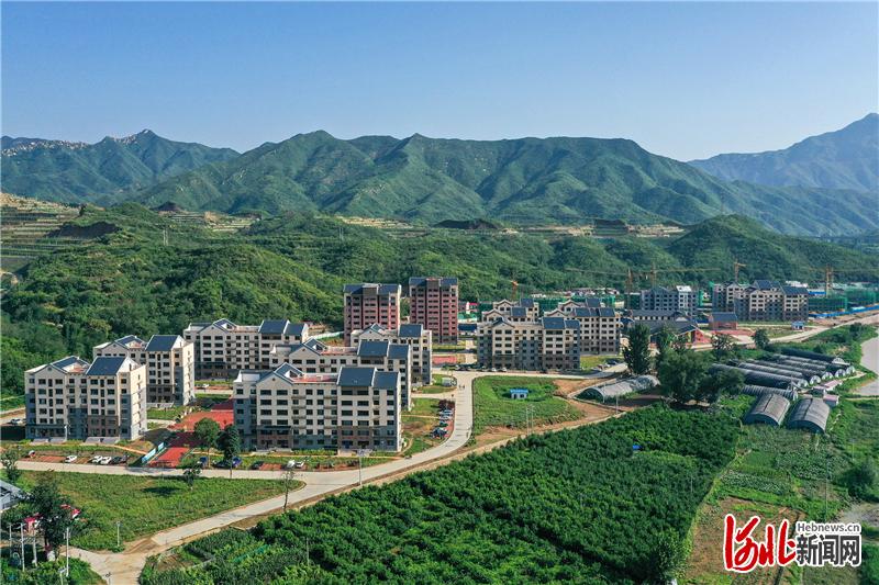 阜平镇易地搬迁小区——龙门新区。通讯员 李玉亮摄