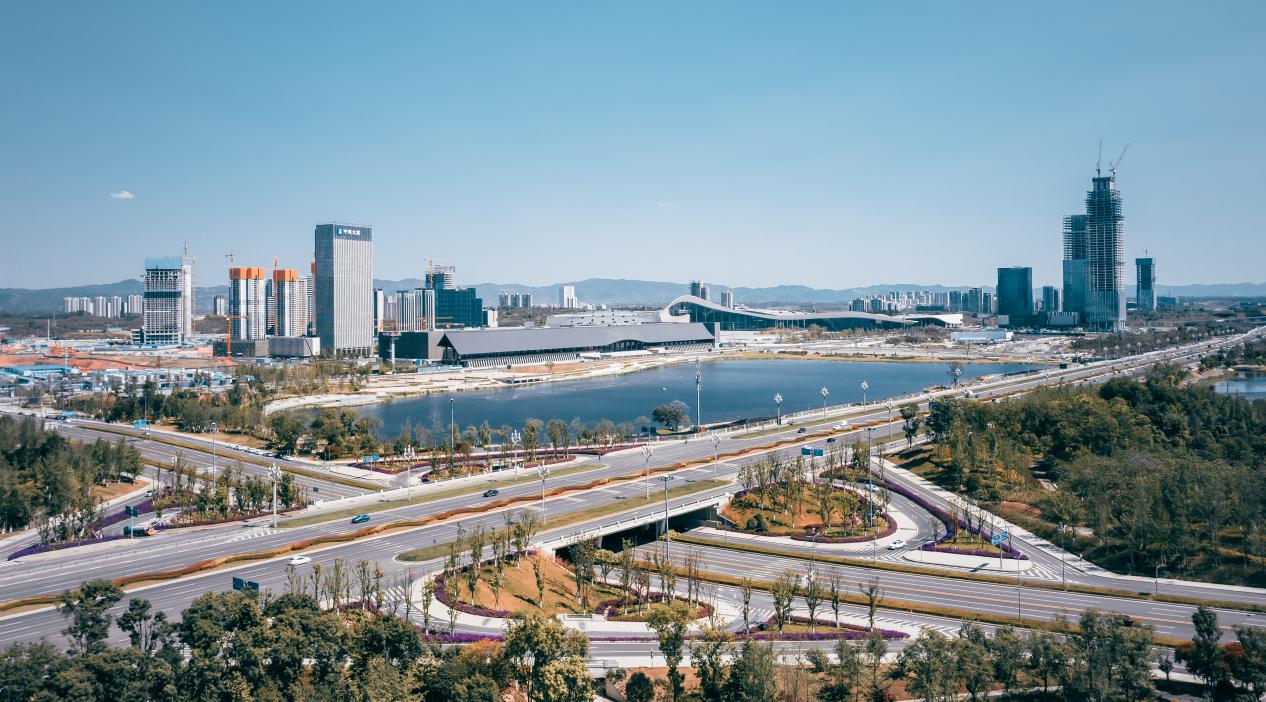 龙湖·天境|人气销售中心引燃全城,锁定关注! ——凤凰网房产成都