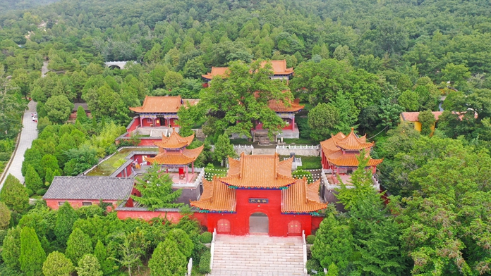 抓住夏天的小尾巴 佳期相会新甫山 向健康快乐出发