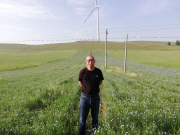 电信扶贫故事范中华扎根扶贫一线磨砺无悔青春