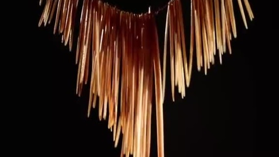 石峁遗址中发现了多少骨针？考古家：不会低于1万枚？