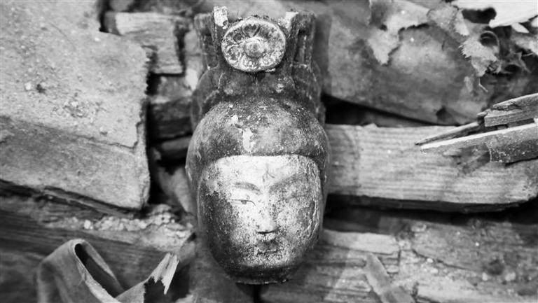 木木俑侍女头部