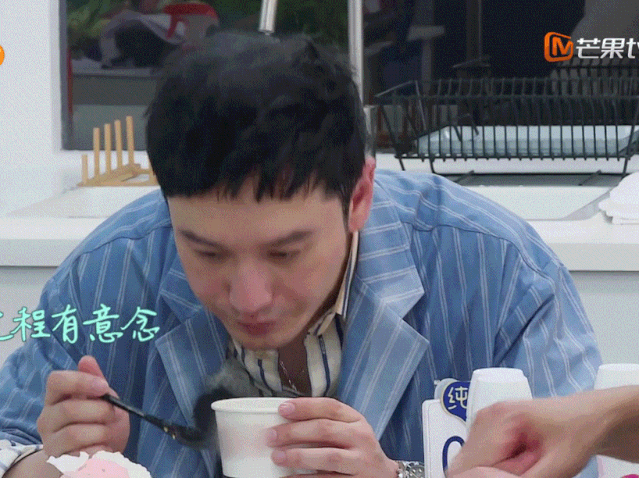 强行尬黑的《中餐厅4》，早已没了慢综艺的初心