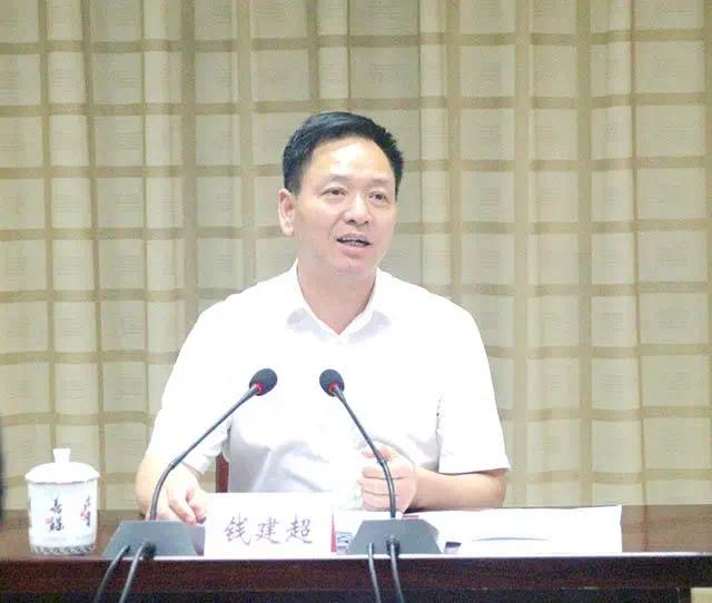 钱建超率队调研教育工作推动教育事业优质均衡发展