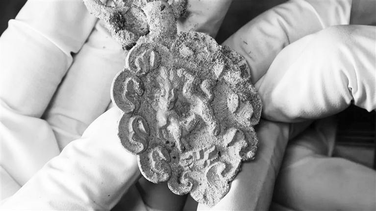 最完整吐谷浑王族大墓 揭开丝路历史谜团