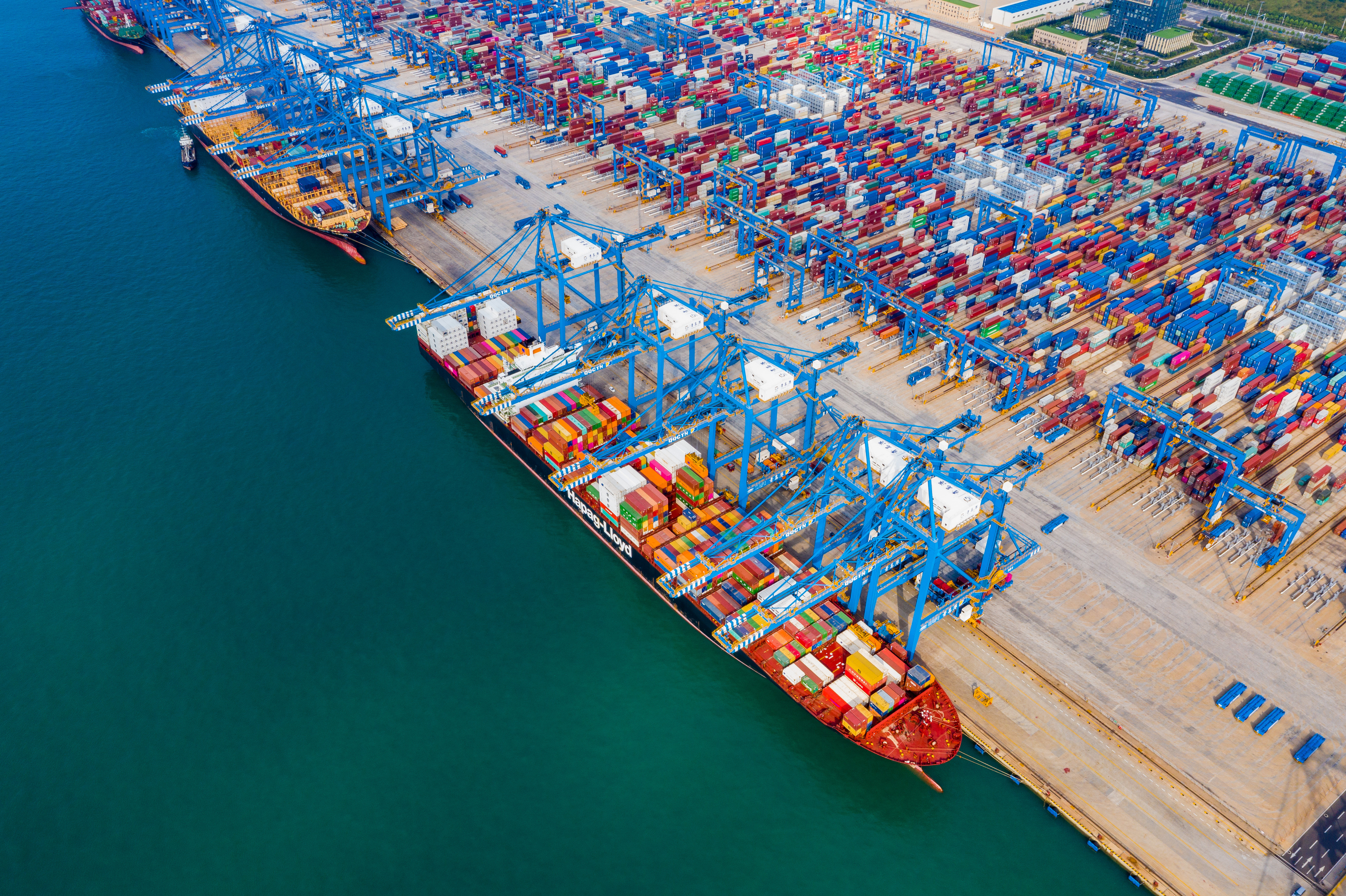 山东港口:做智慧绿色港口建设的探路者