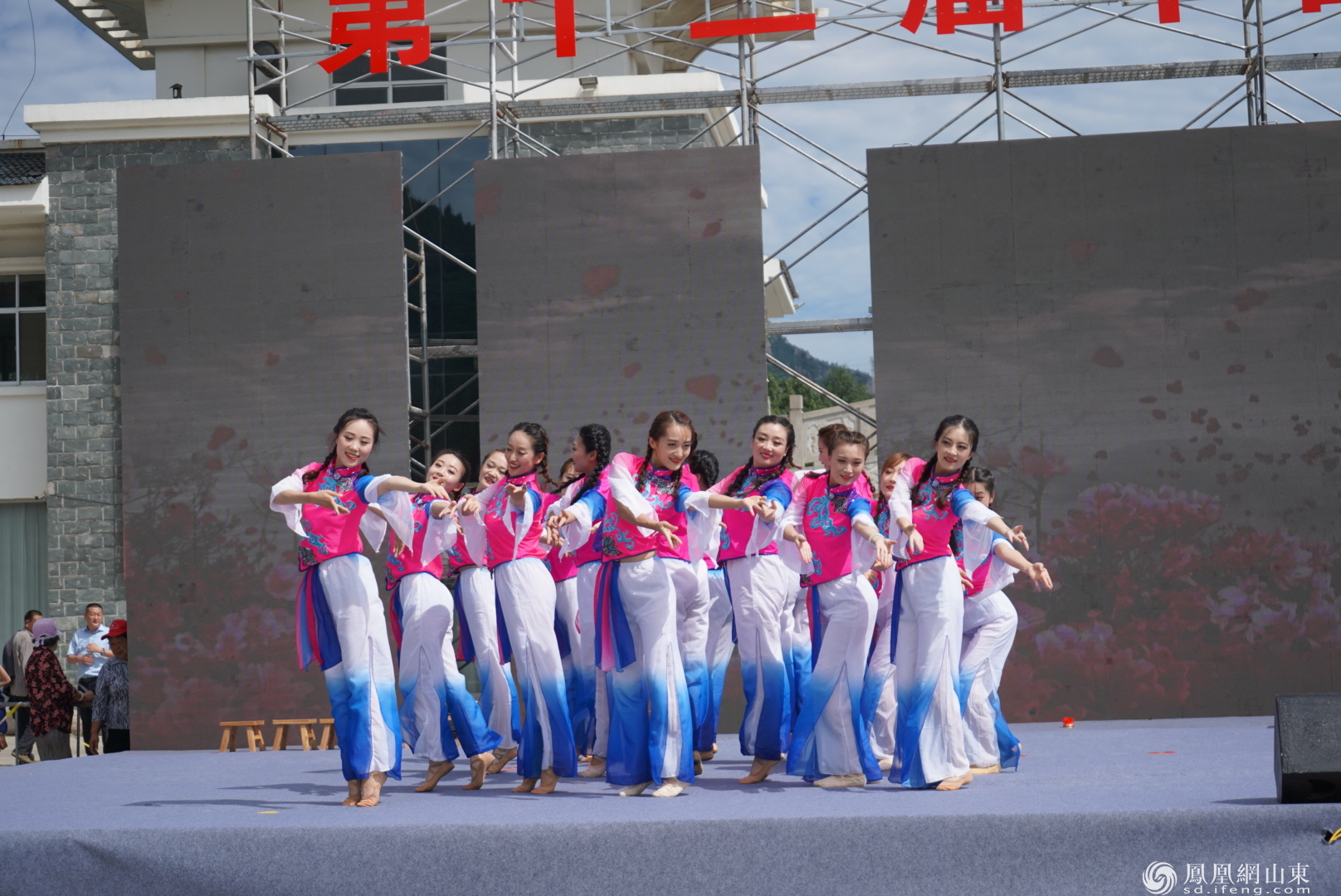 “云上七夕 相约沂源” 第十三届中国（沂源）七夕情侣节开幕