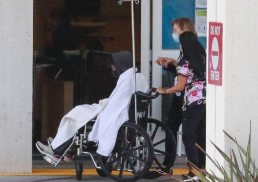 漫威《黑豹》男主查德维克&middot;博斯曼因结肠癌去世，享年43岁