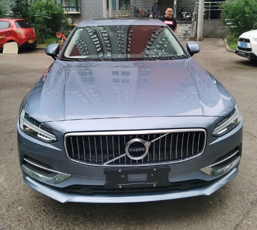 沃尔沃S90最新报价 S90疯狂特价钜惠中