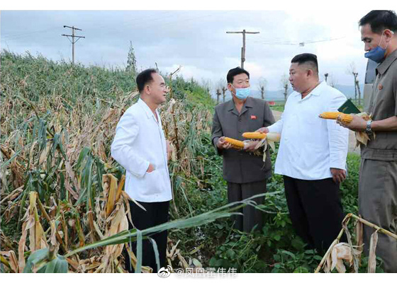 金正恩到黄海南道考察台风灾情