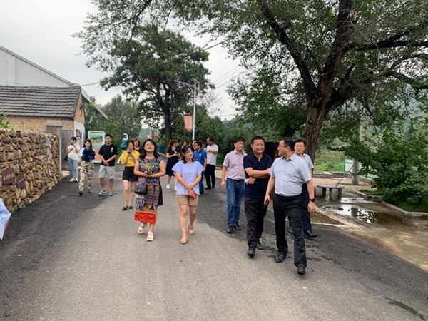 美丽乡村行:烟台牟平里口山村的“诗酒缥缈录”