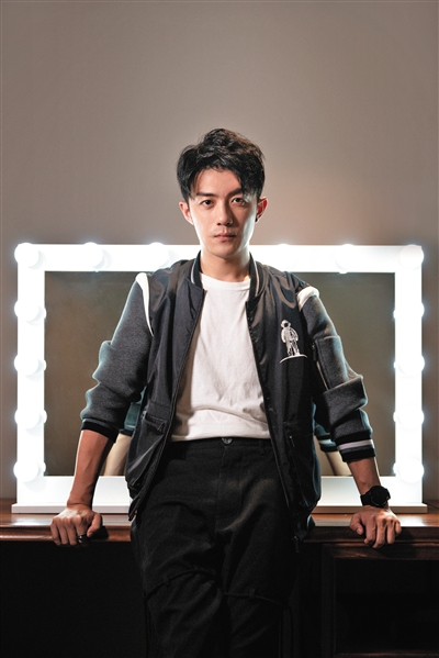 李泽锋 从不认为自己是“大器晚成”