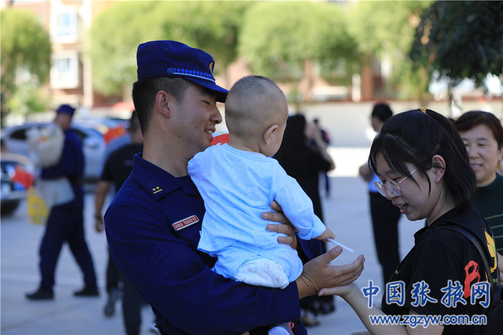 连续抗洪抢险作战13天！张掖驰援陇南“火焰蓝”凯旋