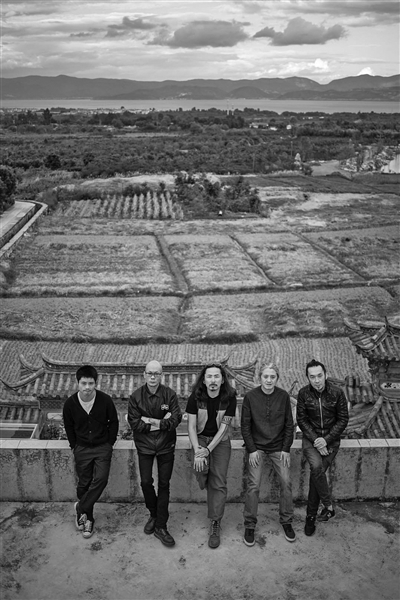 野孩子 那些固执唱歌的中年人