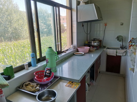 会宁：挪出“穷窝窝” “搬”来幸福生活