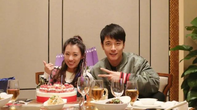 毕滢维权获赔2.3万,想自证清白“小三”之名却摘不掉_凤凰网