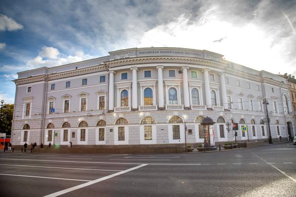 疫情中的俄罗斯图书馆和实体书店