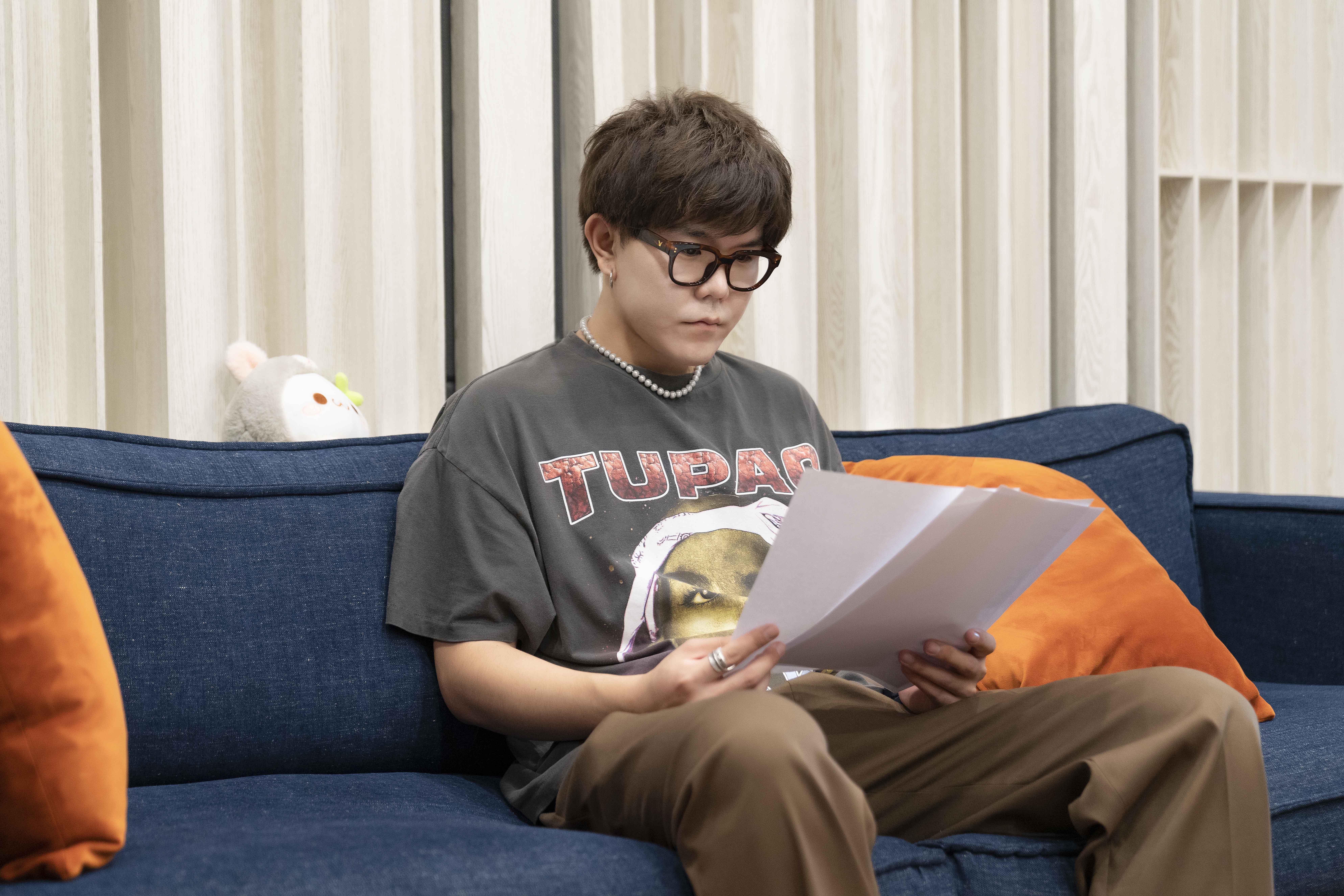 达布希勒图首张个人ep发布在即 唱作新锐再揽词曲显功底