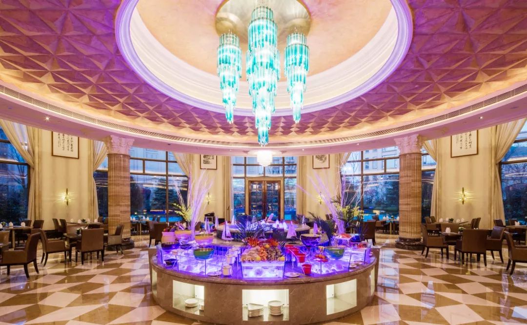 开海开嗨星河湾酒店星自助9月1日起乘风破浪追逐美味