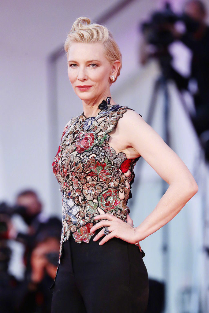 "大魔王"首映红毯