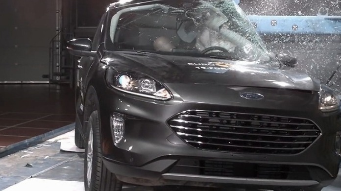 你们想要看的福特锐际侧面碰撞视频来了，这种表现大家满意吗？