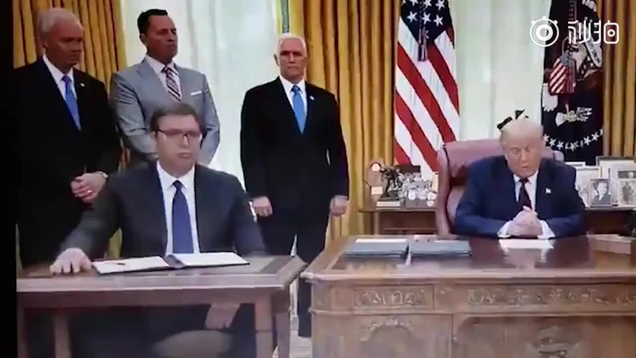 塞尔维亚总统抵达中国 3DEB248490BEE325D28493BC7DFF730E66343BD8_w1280_h720.jpg