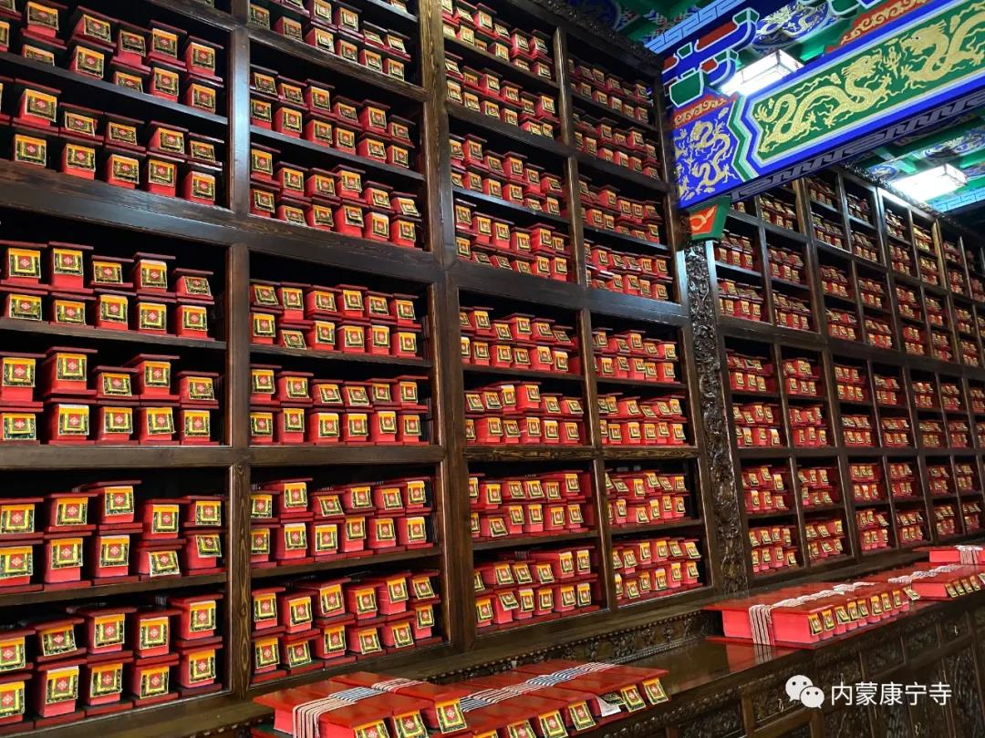 藏经楼（图片来源：赤峰康宁寺）