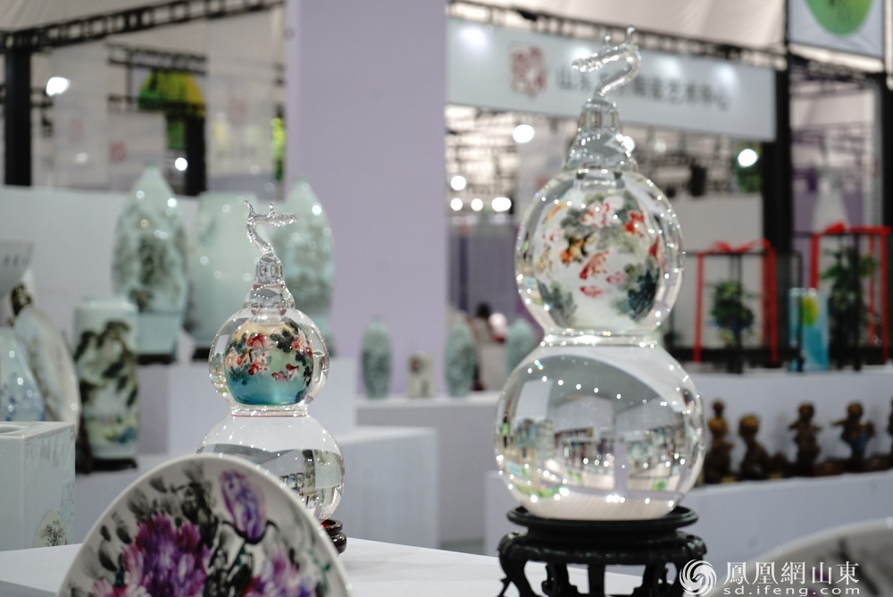 流光溢彩 第二十届中国（淄博）国际陶瓷博览会华丽启幕