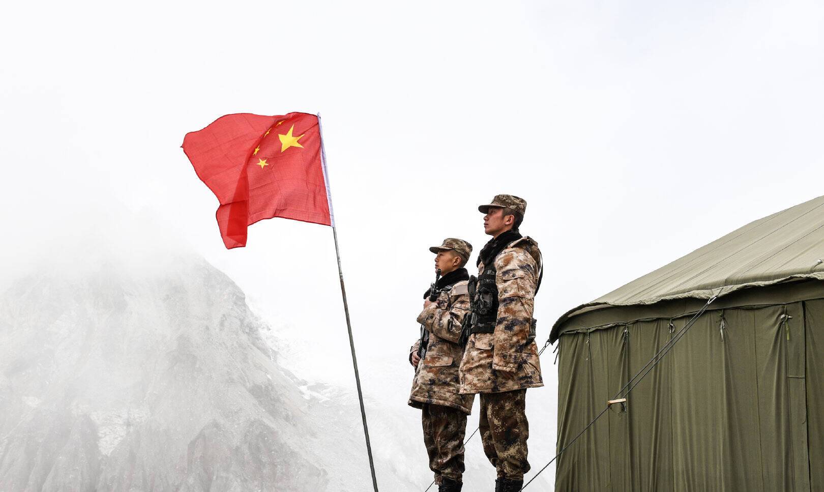 西藏军区某团的巴弄卓康哨点 图自西藏军区微博@高原战士