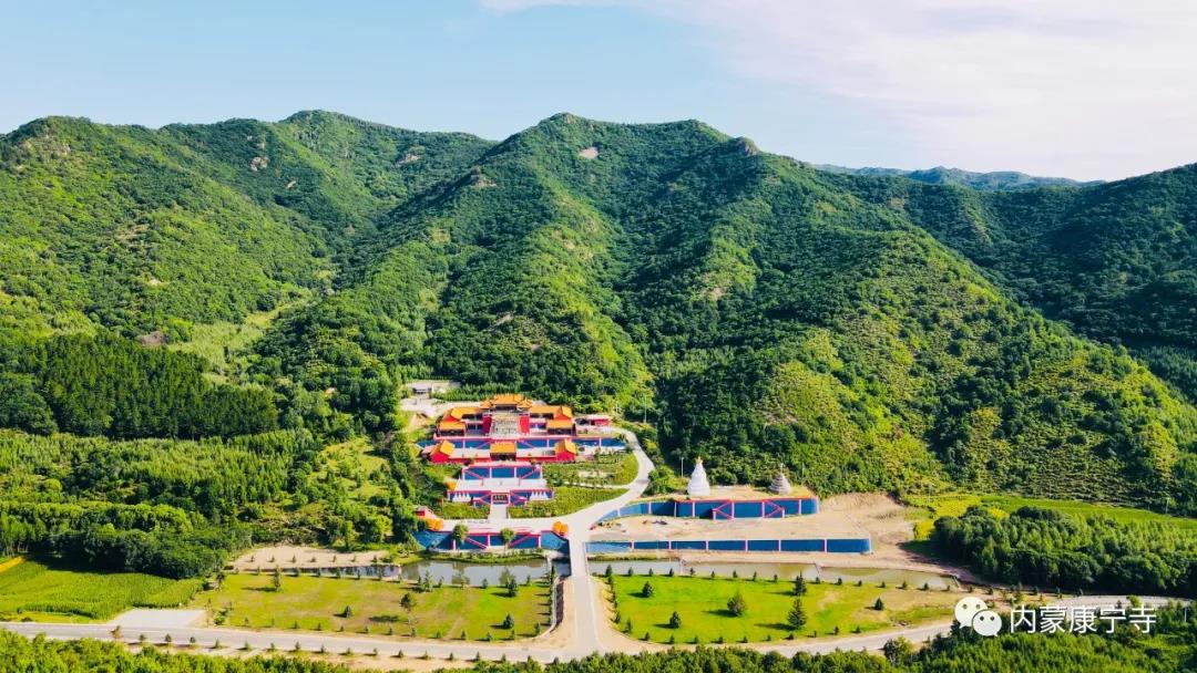 康宁寺全景（图片来源：赤峰康宁寺）