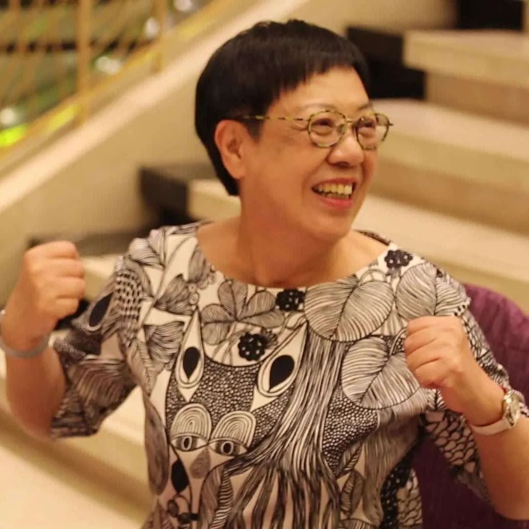 几乎没讲过什么电影理论,或者人文情怀.