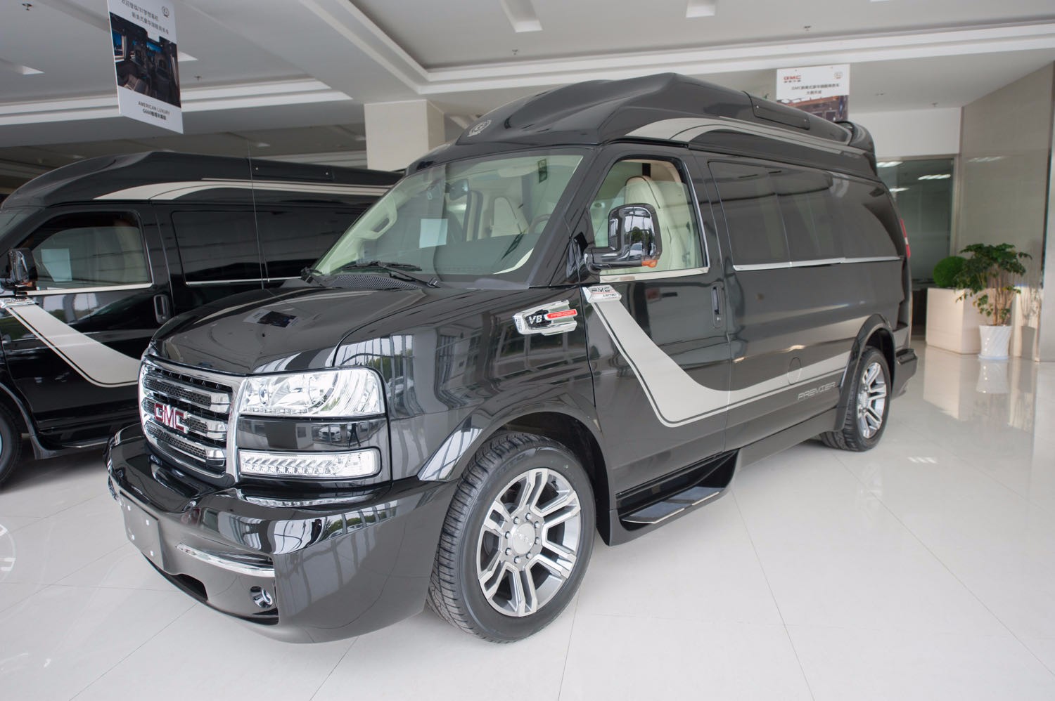进口gmc商务车 豪华内饰多色可选