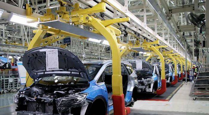 资料图:吉利汽车生产线. 邱凌峰 摄