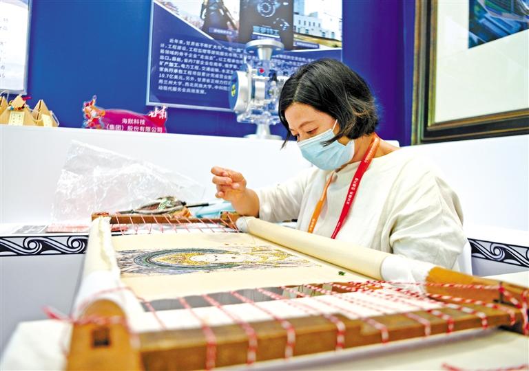 刺绣展示