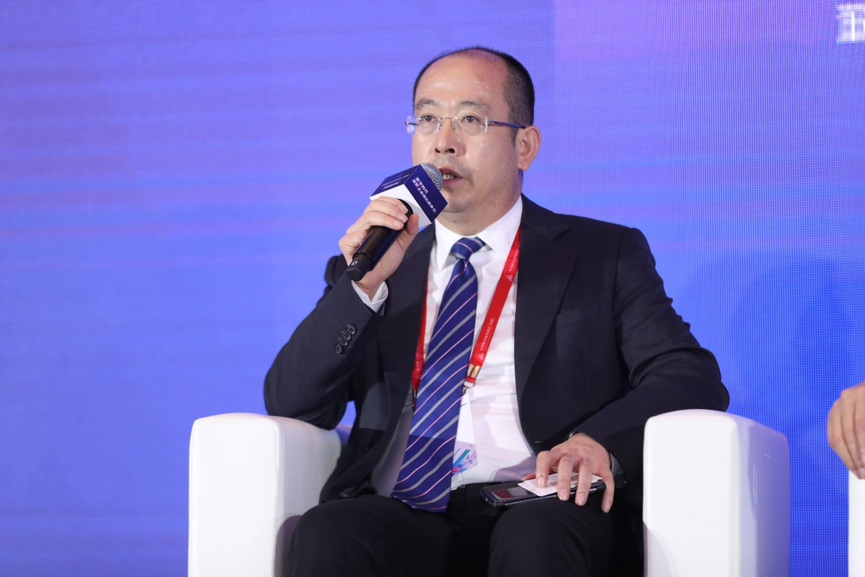 中建八局四公司党委书记、董事长、总经理张景龙受邀出席2020中国数字建筑峰会并发表讲话