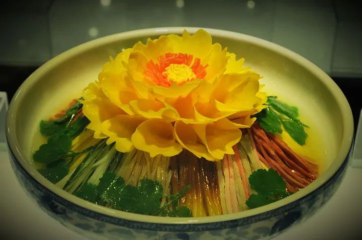 河南酒席丸子 026C0FAC1ADA9ADCD707ADCAD6D189BFE953E416_w720_h478.jpg
