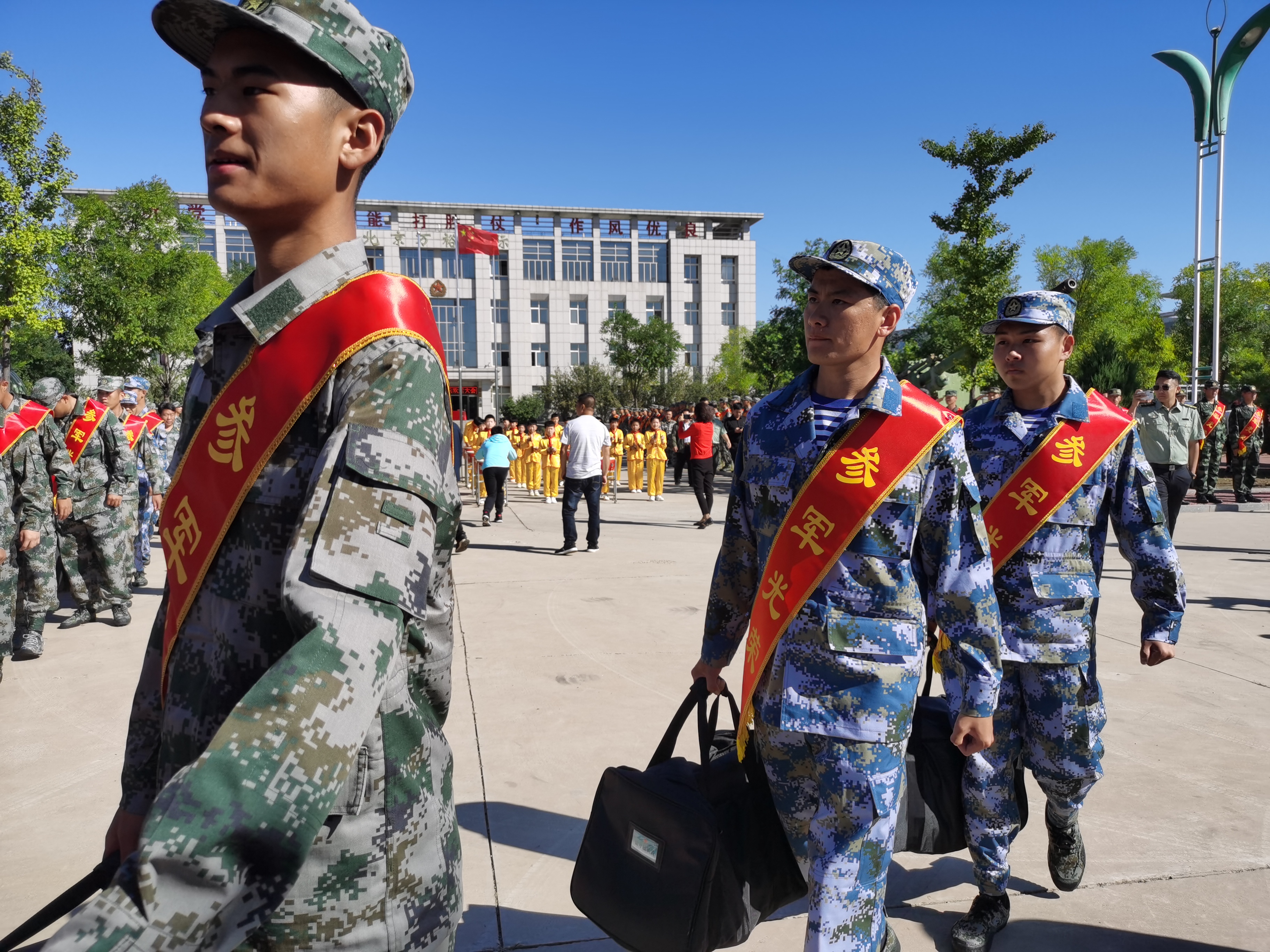 绥中县王凤玉图片