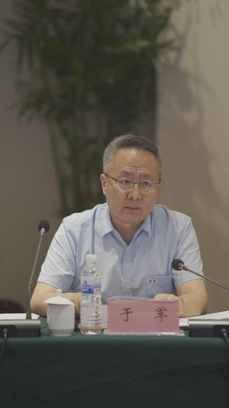 威海市人民政府副市长张伟出席活动并致辞