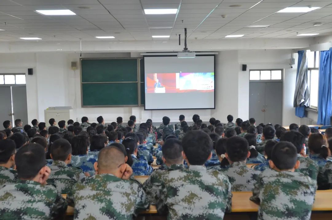 开学第一课，马小洁书记和学子们聊聊111岁的兰大