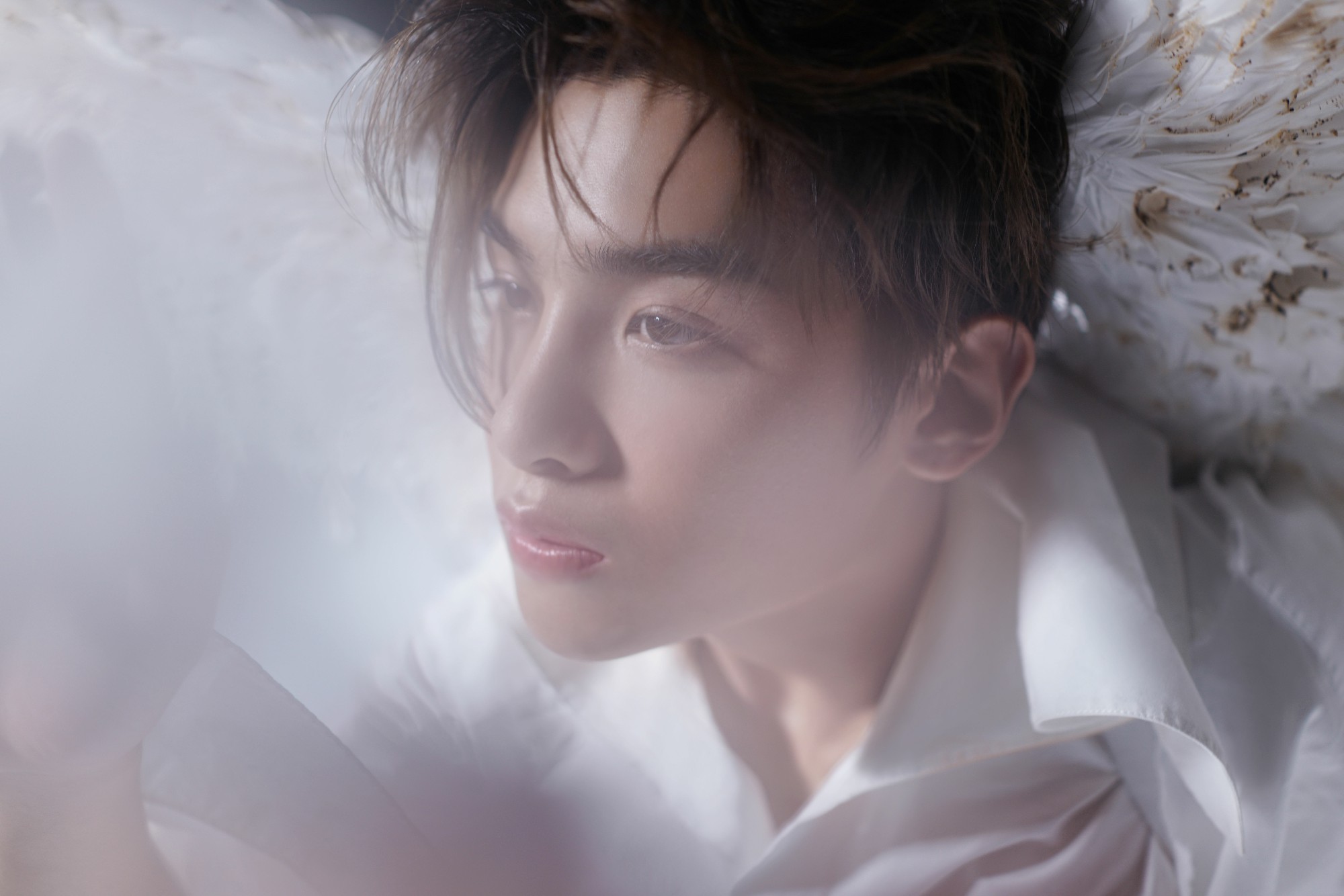 黄明昊angellovemv治愈上线装上翅膀就拥有了飞翔的力量