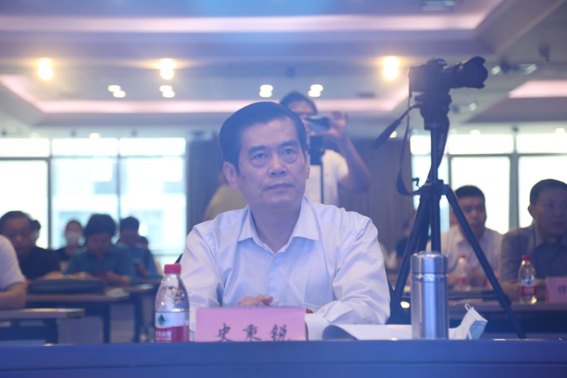 省扶贫办党组书记,主任史秉锐