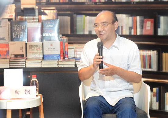 知名青年学者、复旦大学思想史研究中心秘书长白钢。尹炳炎摄