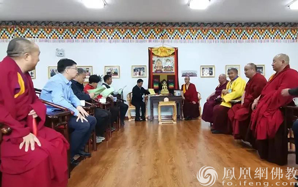 座谈交流（图片来源：凤凰网佛教 摄影：康宁寺）