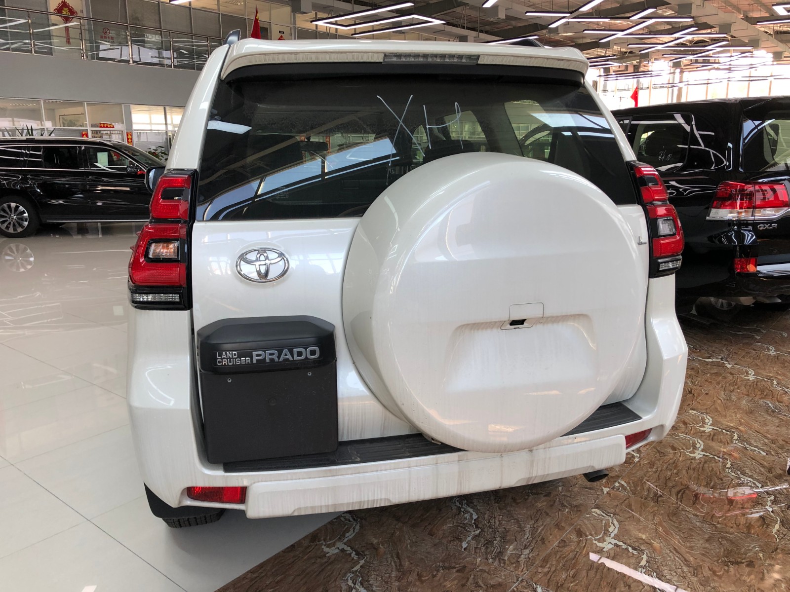 20款丰田霸道3000柴油版堪称越野之王