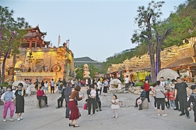 庆城：秀美山水竞芬芳 全域旅游入佳境