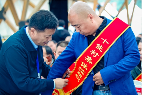 万家农民合作社拉动乡村振兴新引擎