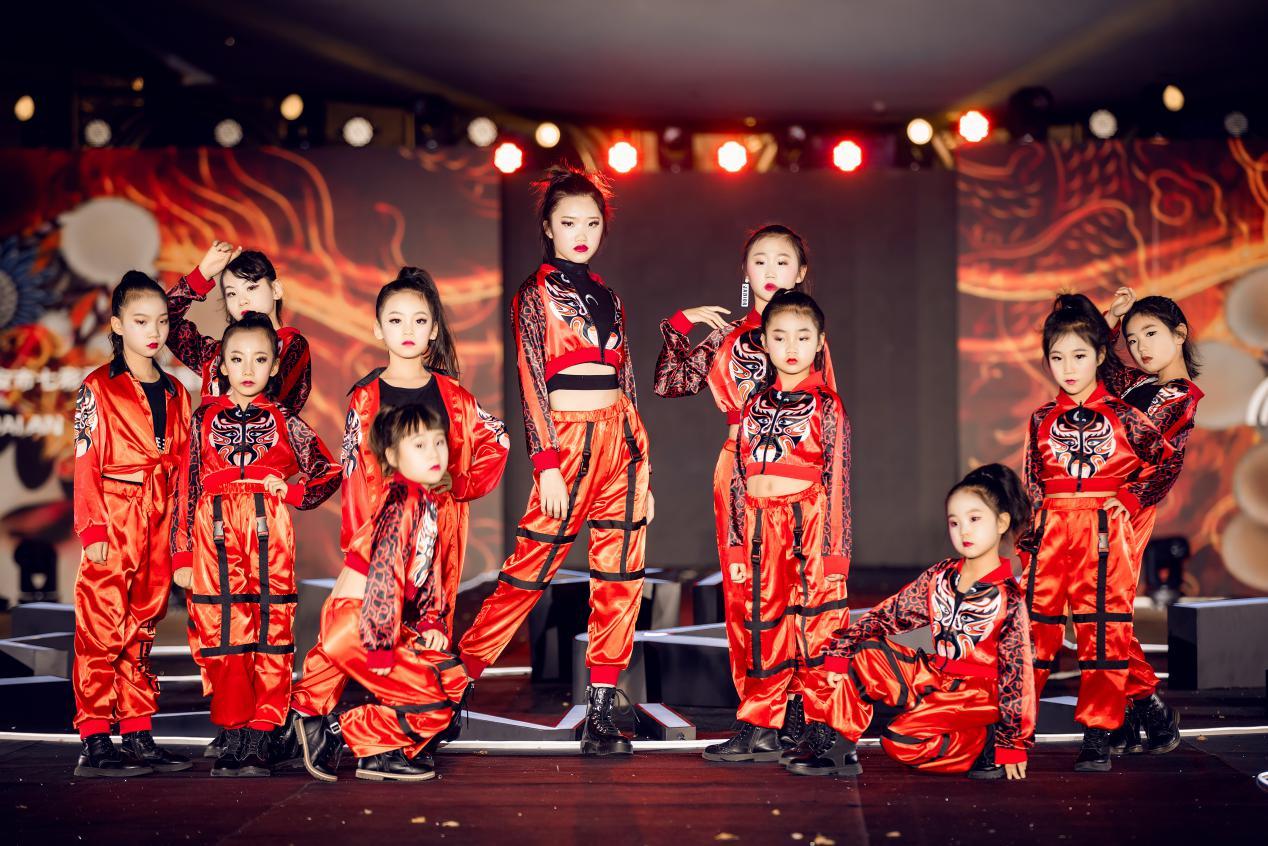 2021"乘风破浪"中国童模榜中榜年度时尚盛典全球启动