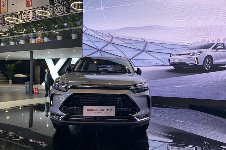2020北京车展:beijing x7 phev正式发布,采用最新家族式设计