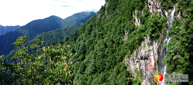 安远三百山人口有多少_安远三百山旅游景点(3)