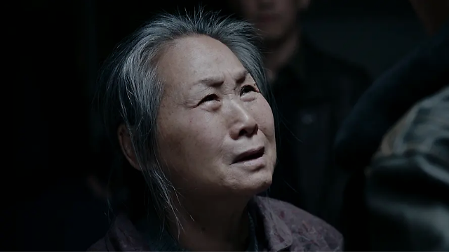 催泪佳作我不是药神老奶奶几句台词让电影院瞬间哭成一片